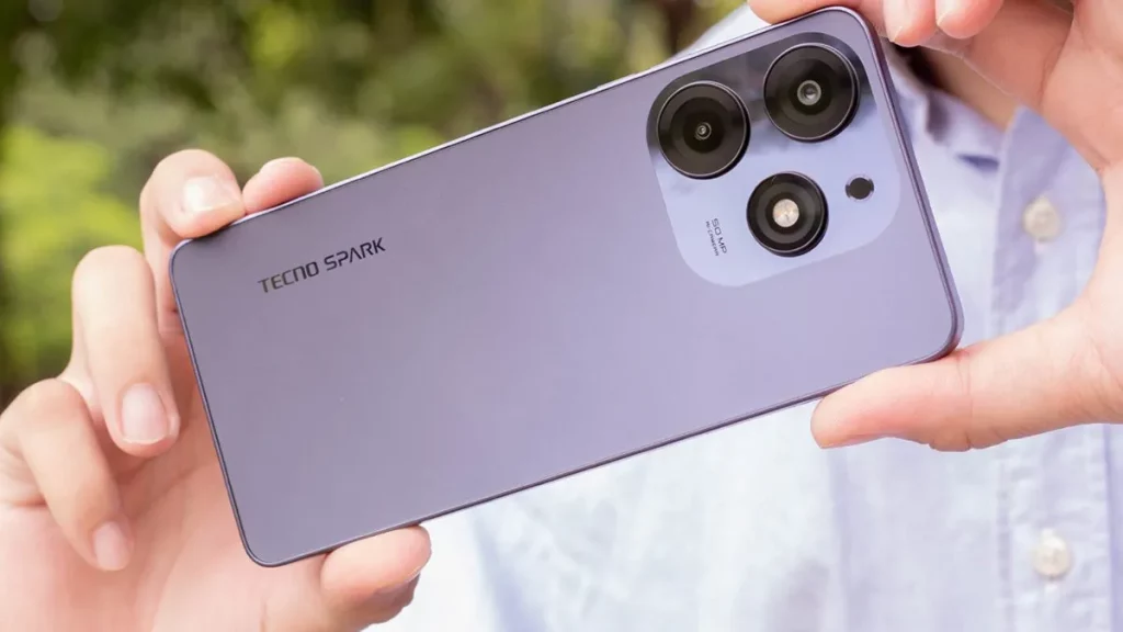 Bí kíp sử dụng và bảo quản điện thoại chống nước đúng cách