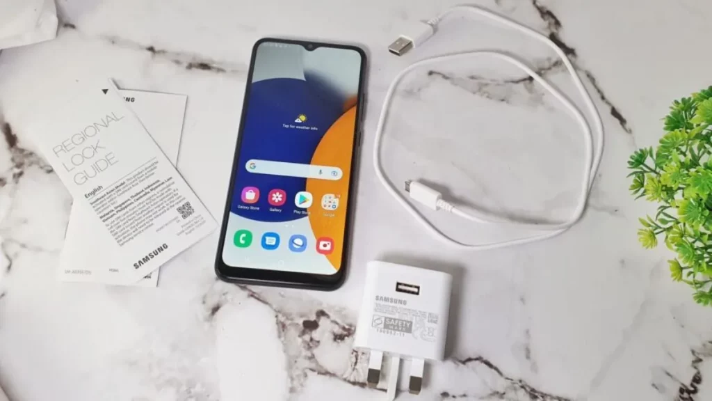 Top điện thoại được người lớn tuổi ưa chuộng hiện nay